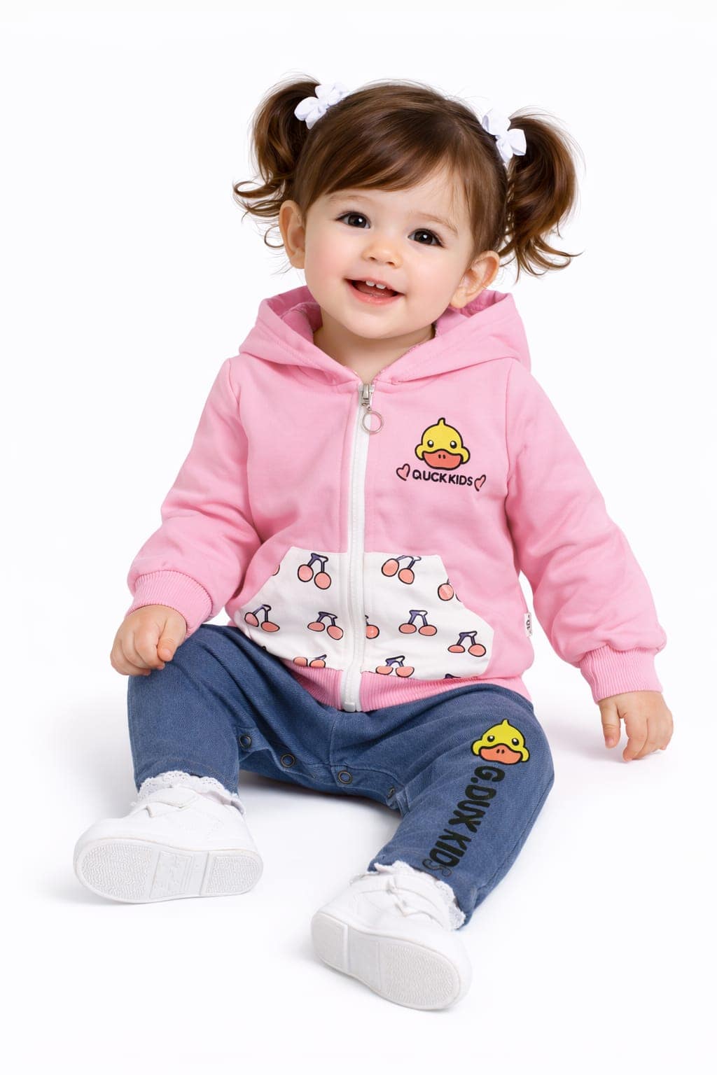 Hoodie With Jeans & Teddy Hand Bag - Image 4