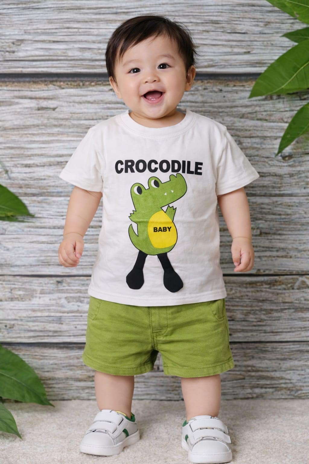 Giftset Tshirt With Shorts & Teddy School Bag - Image 3