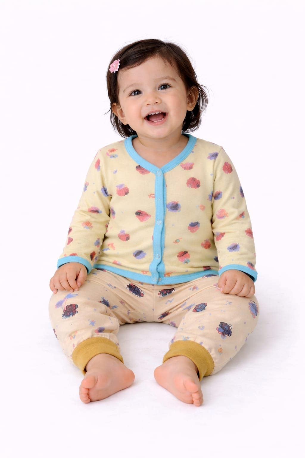 Giftset Vest With Long Pant & 6 pcs Friction Toy - Image 3